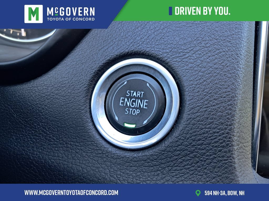 Used 2020 Cadillac XT4 Luxury AWD/4WD image 25