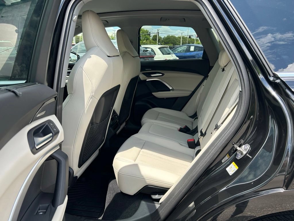 Used 2025 Audi Q5 Premium Plus AWD/4WD image 58