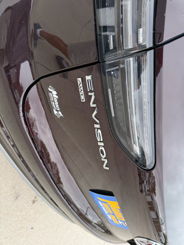 Used 2022 Buick Envision Avenir w/ Technology Package II image 13