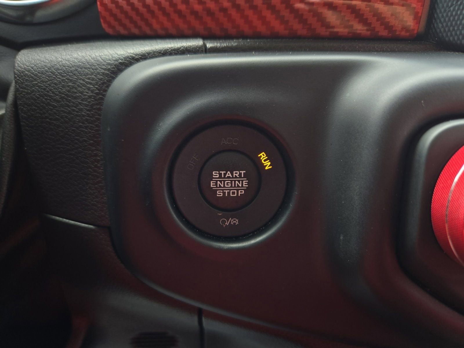 Used 2023 Jeep Gladiator Willys image 17