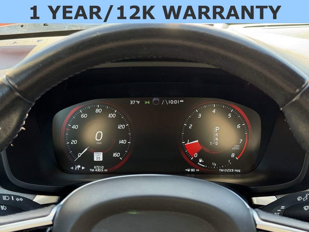 Used 2021 Volvo V60 T5 Cross Country image 32