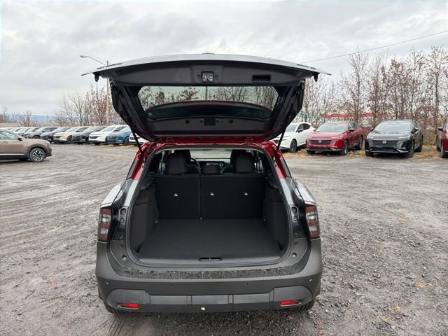New 2026 Nissan Kicks SV w/ SV Premium Package AWD/4WD image 23