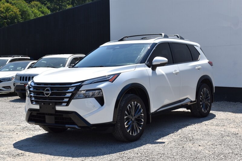 Used 2026 Nissan Rogue Platinum w/ Platinum Premium Package AWD/4WD image 8