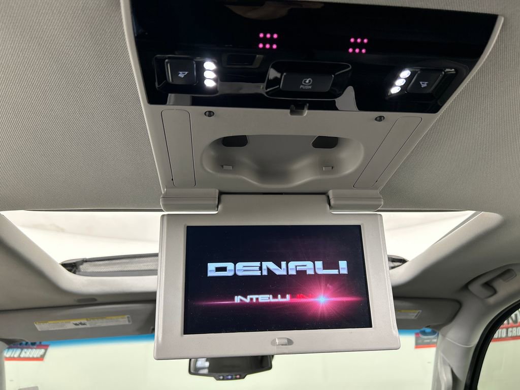 Used 2018 GMC Yukon Denali w/ Denali Ultimate Package image 20