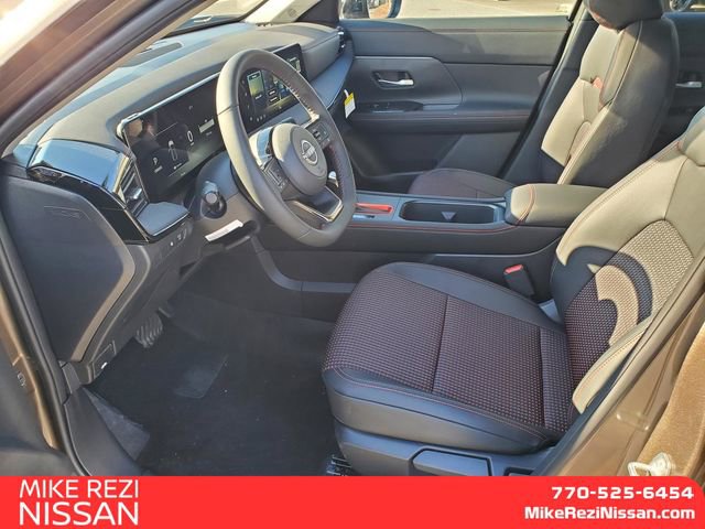 New 2026 Nissan Kicks SR FWD image 9