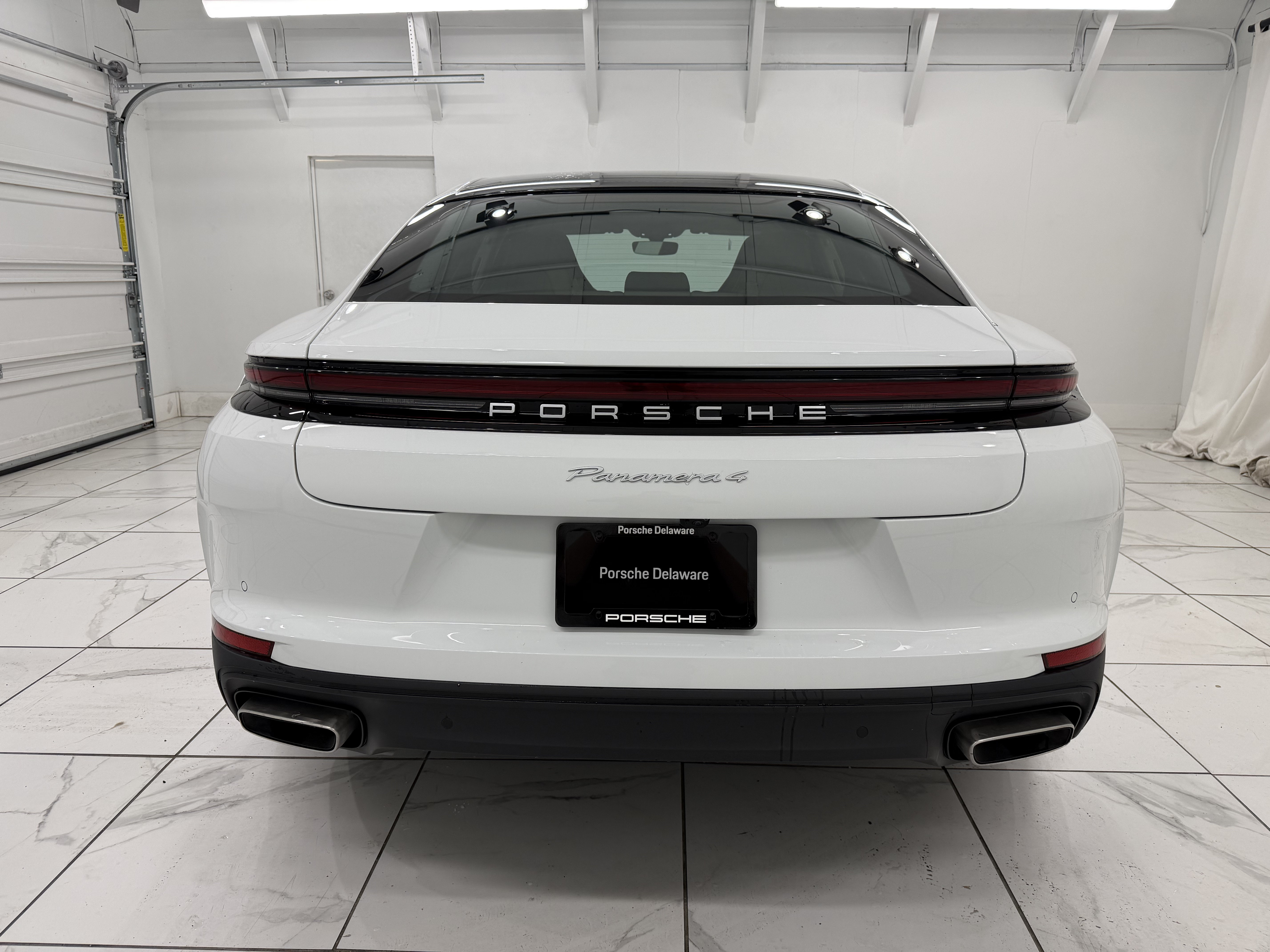 New 2026 Porsche Panamera image 13