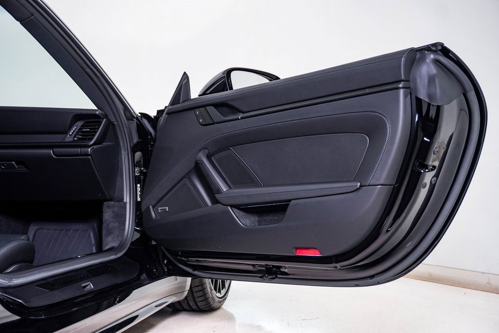 Certified 2023 Porsche 911 Carrera 4 GTS image 17