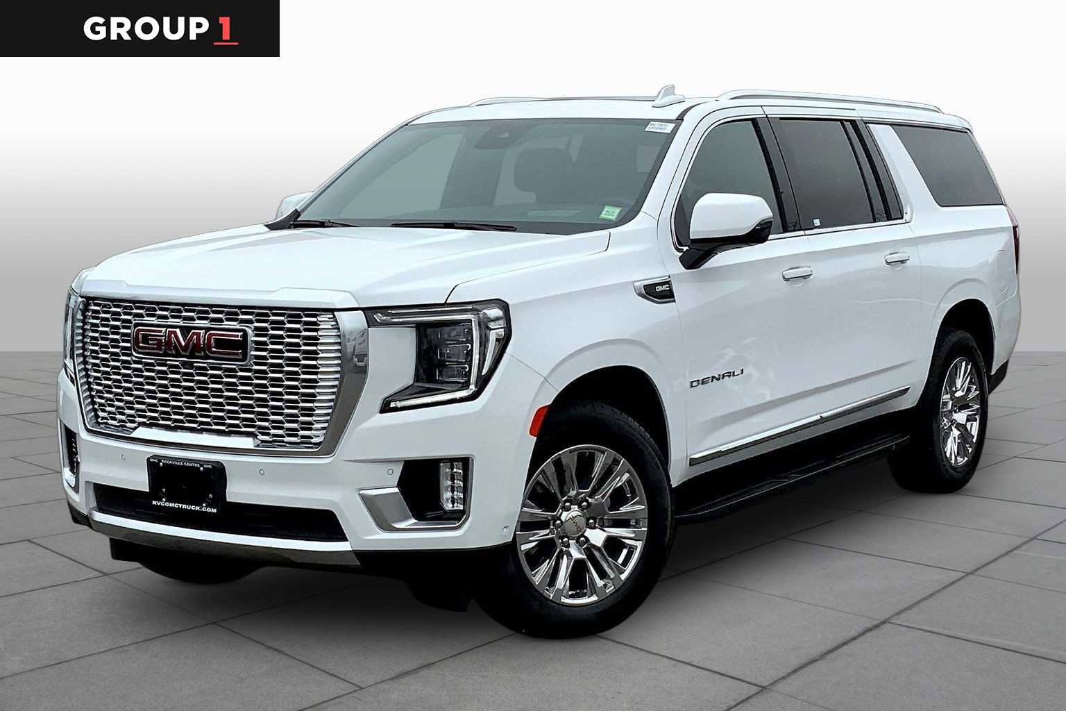 Used 2024 GMC Yukon XL Denali w/ Advanced Technology Package image 1