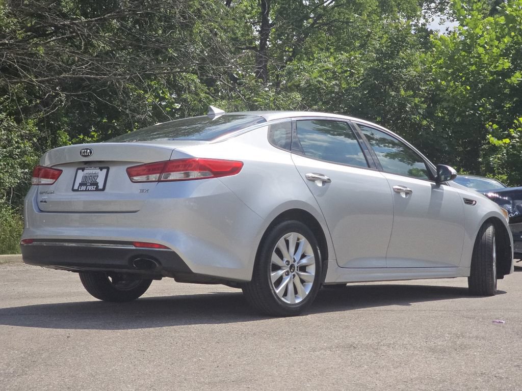 Used 2016 Kia Optima EX FWD image 11