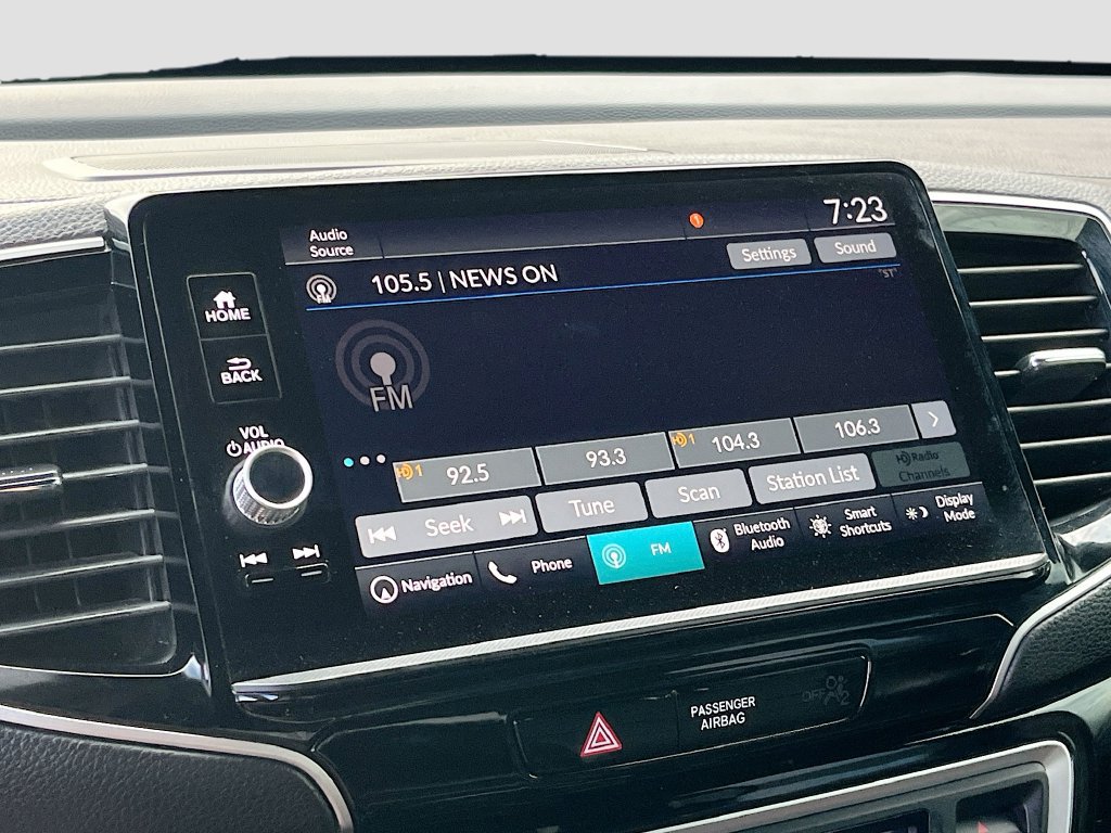 Used 2025 Honda Ridgeline Black Edition image 15