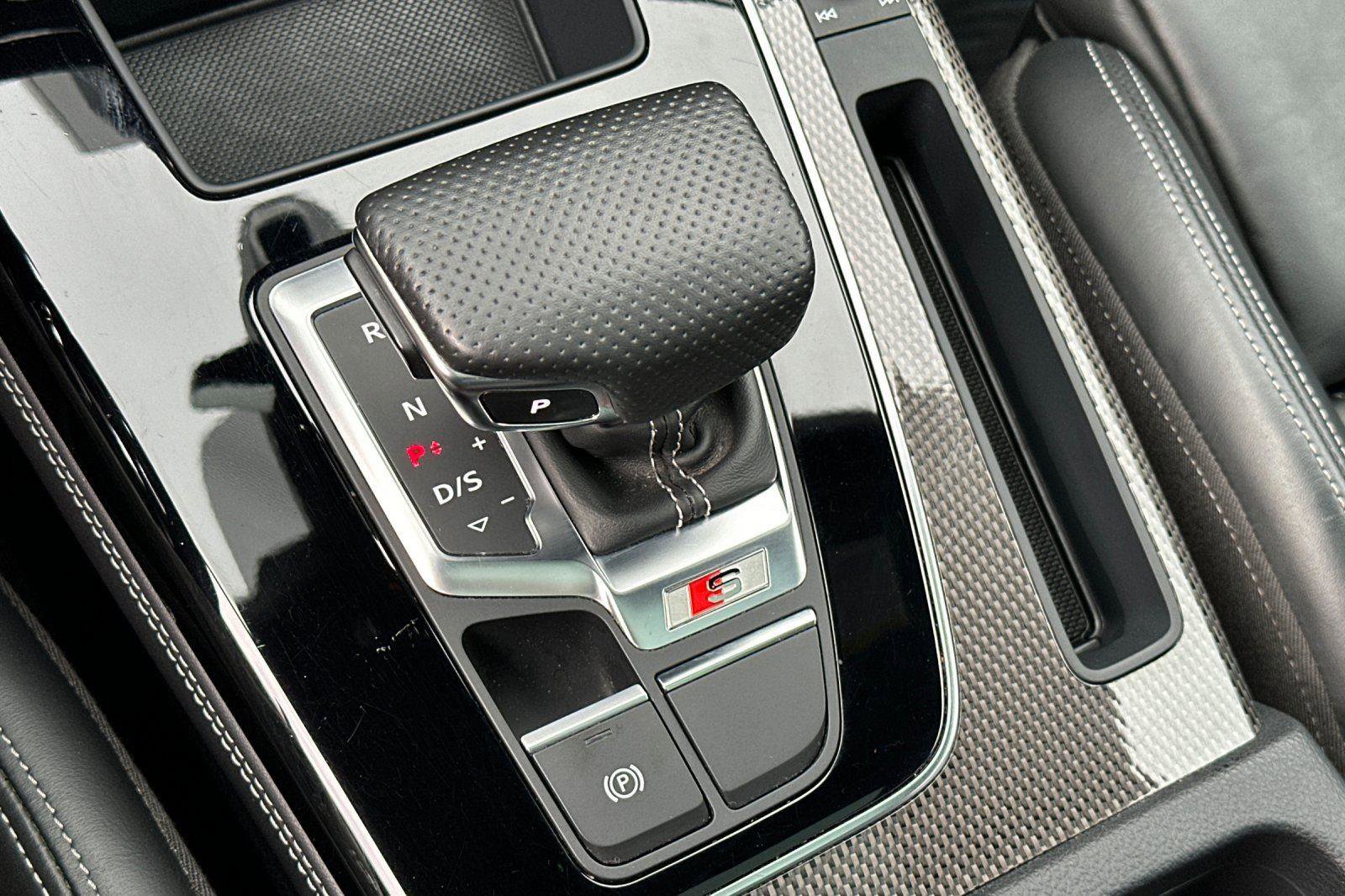 Used 2023 Audi SQ5 Prestige w/ Prestige Package image 21