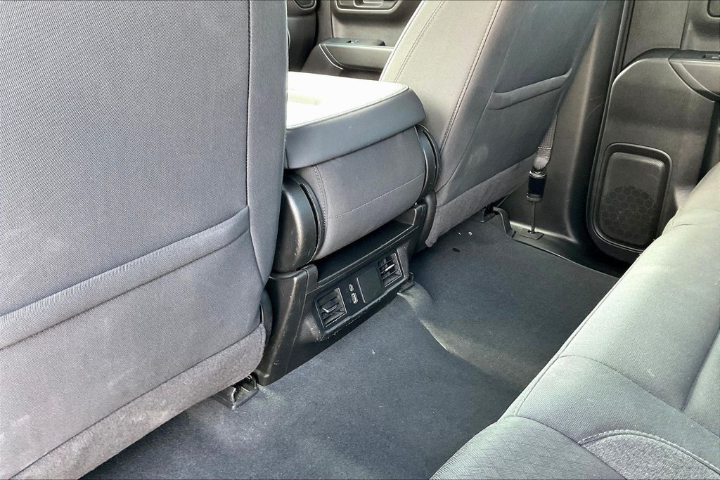 Used 2024 Chevrolet Silverado 1500 Custom Trail Boss AWD/4WD image 20