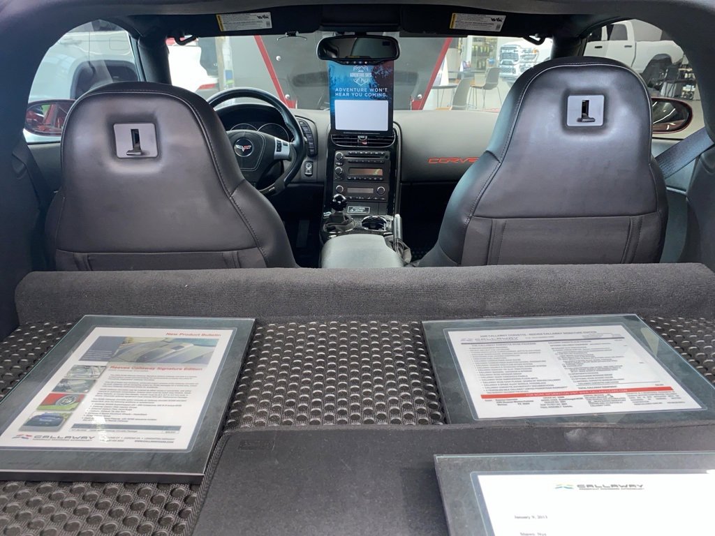 Used 2009 Chevrolet Corvette Coupe w/ Z51 Performance Package image 31