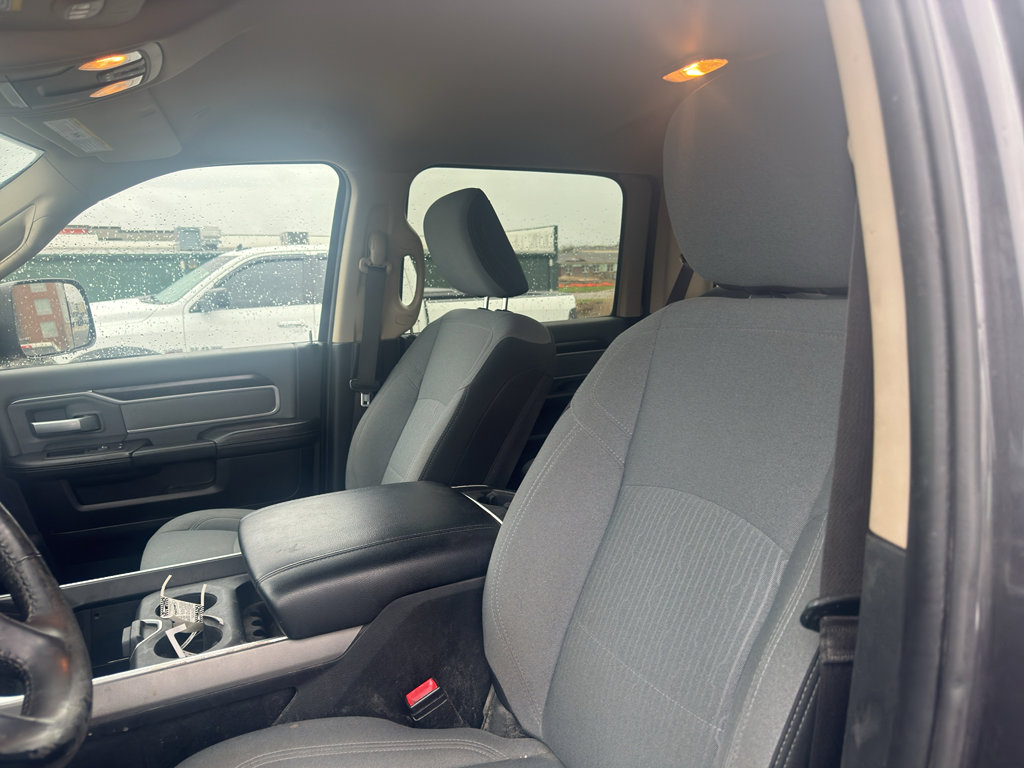 Used 2019 RAM 3500 Big Horn AWD/4WD image 10