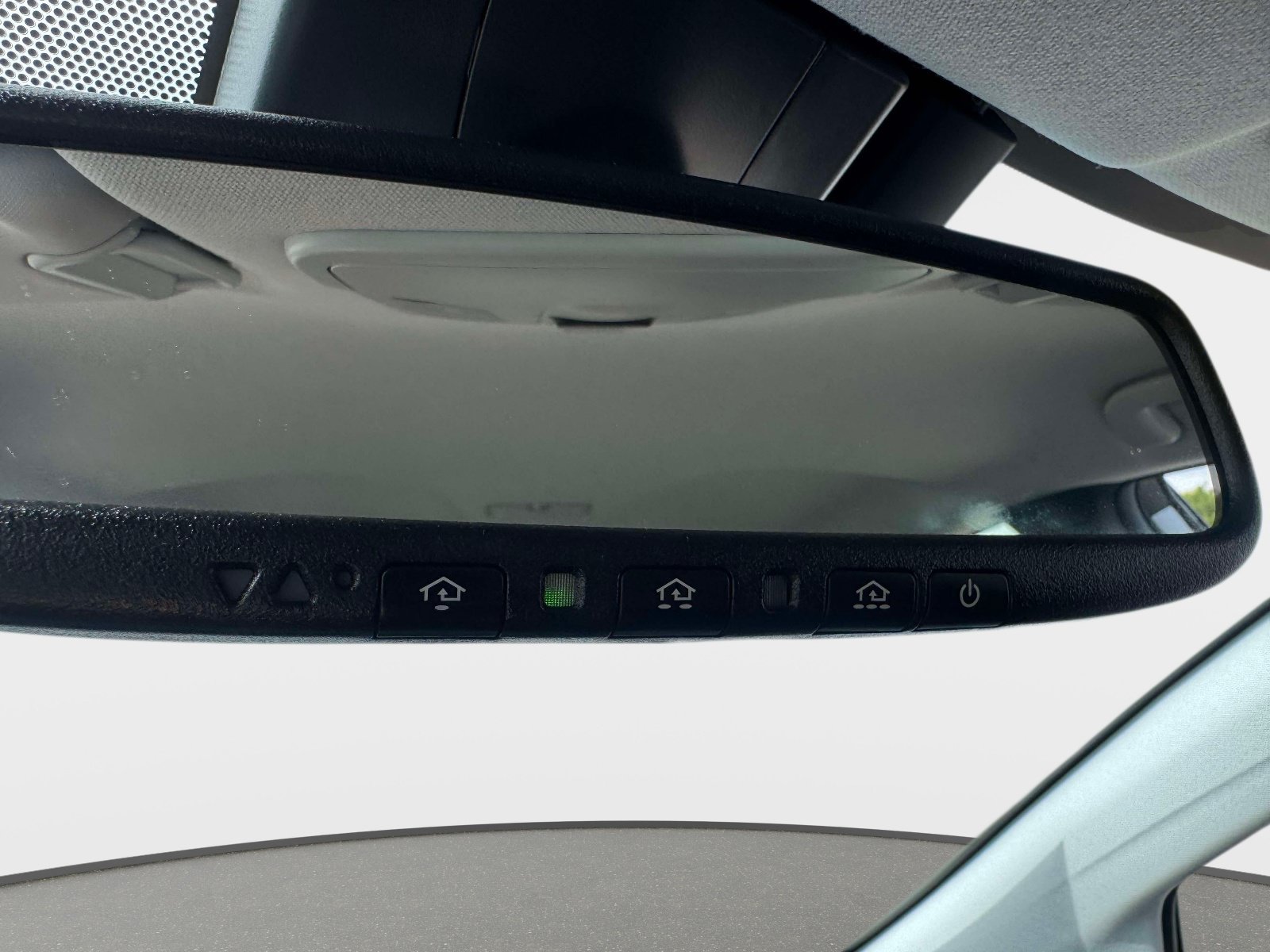 Certified 2021 Toyota Prius Prime Limited FWD image 41