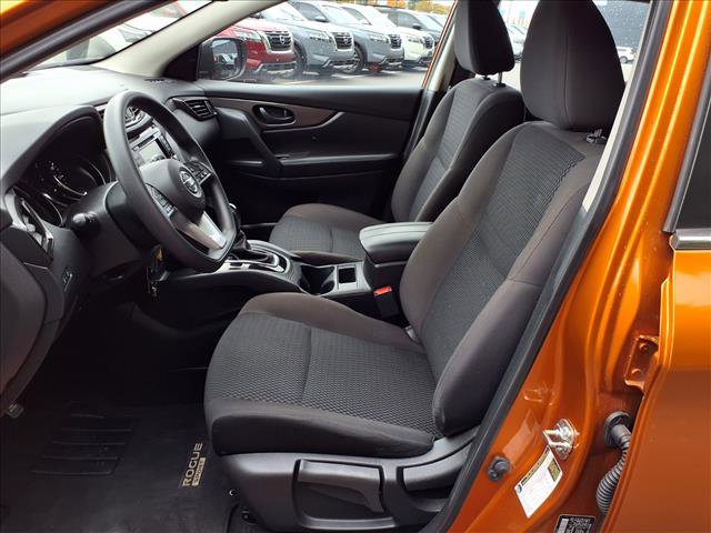 Used 2021 Nissan Rogue Sport S image 11