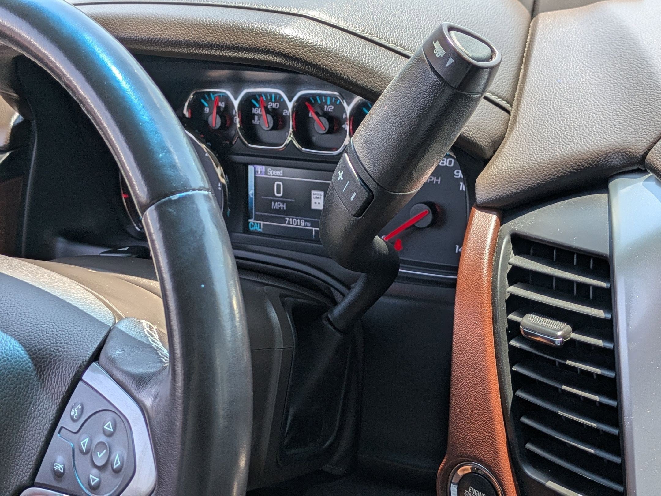 Used 2019 Chevrolet Suburban Premier w/ RST 6.2L Performance Edition image 21