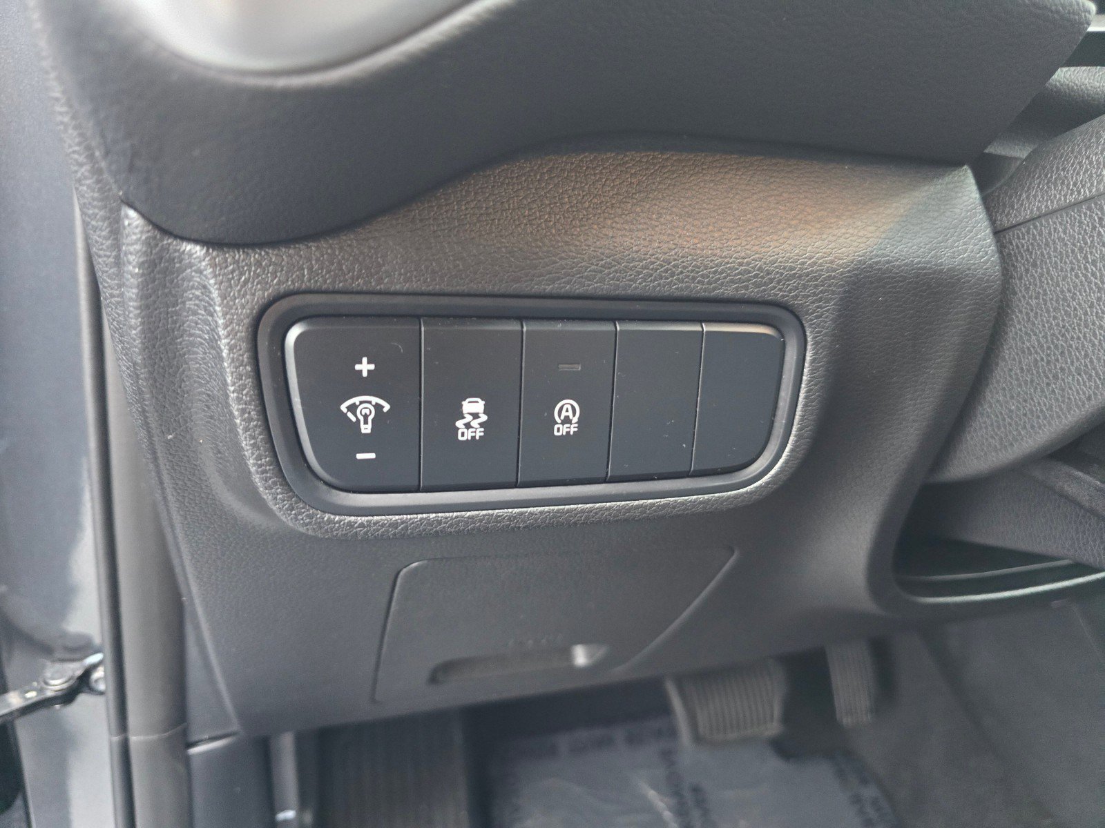 Used 2024 Kia Soul LX w/ Option Group 015 image 25