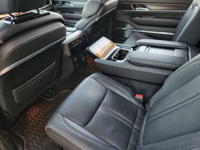 Certified 2024 Jeep Grand Wagoneer L Series II w/ Quick Order Packagew 28T AWD/4WD image 31