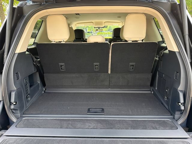 New 2027 Lincoln Navigator Premiere AWD/4WD image 22