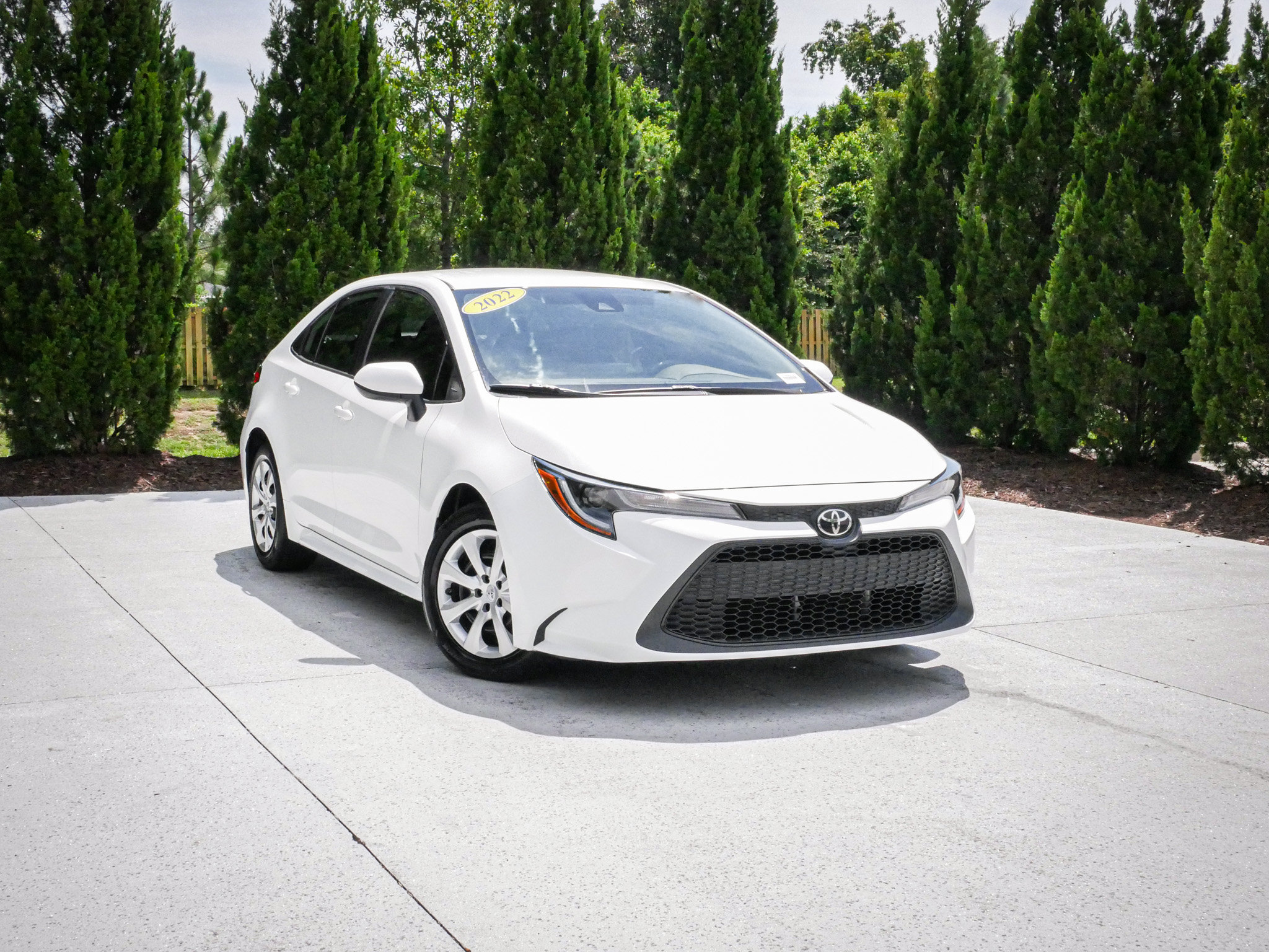 Used 2022 Toyota Corolla LE FWD video 2