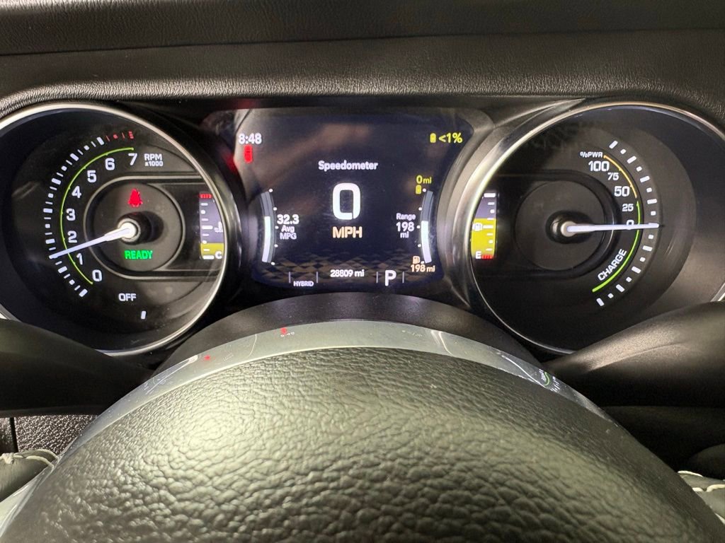 Used 2022 Jeep Wrangler Unlimited Sahara image 24