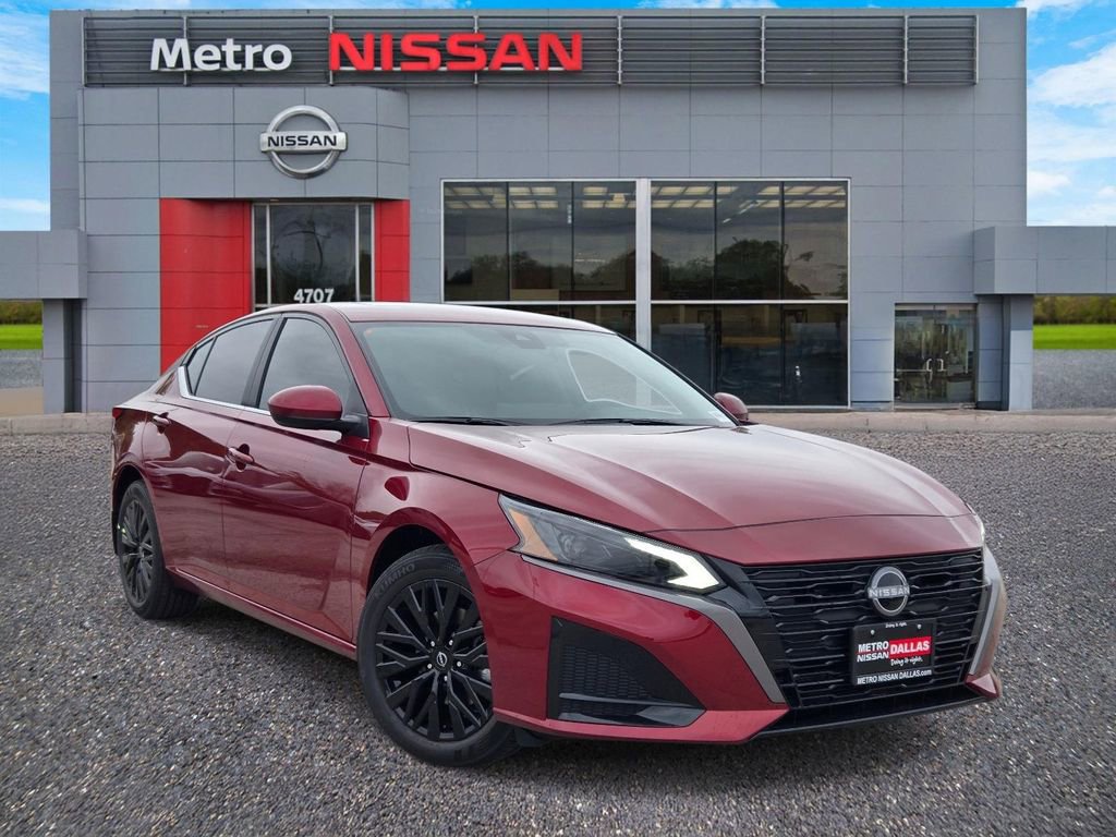 New 2026 Nissan Altima 2.5 SV FWD image 1