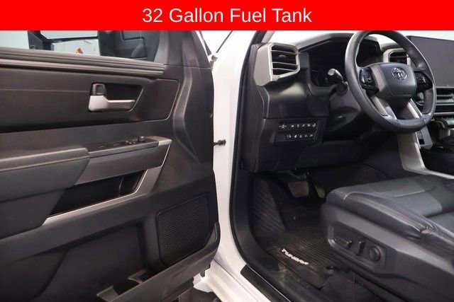 Used 2022 Toyota Tundra SR5 w/ SR5 Premium Package RWD image 9