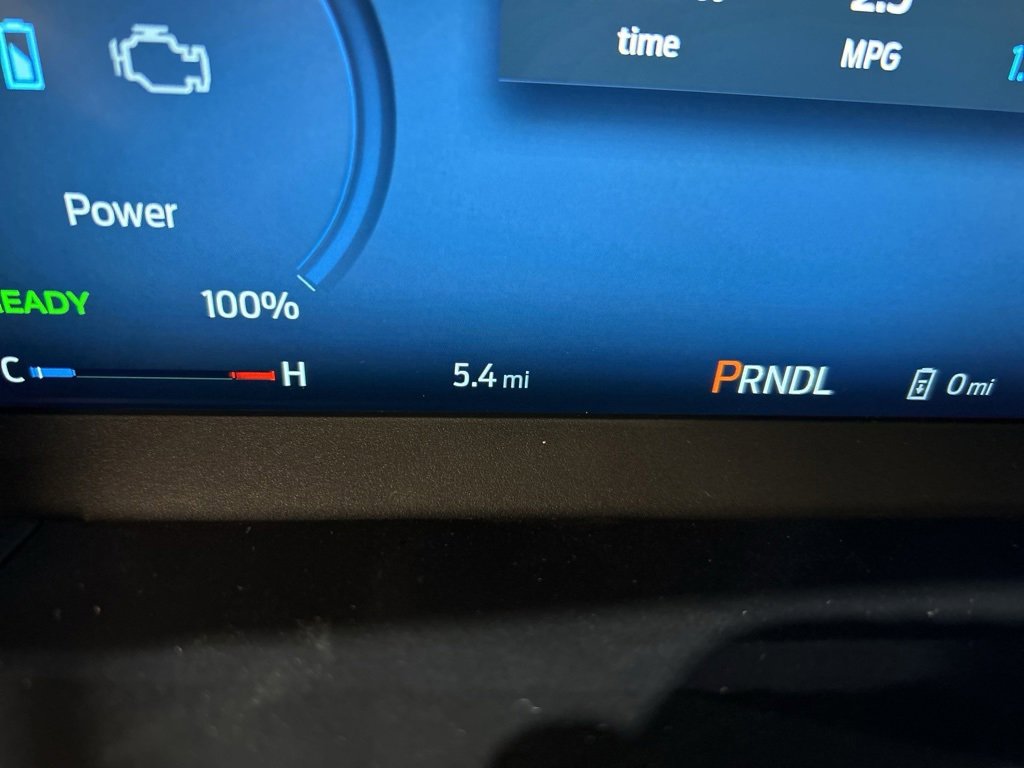 Used 2024 Ford Escape Base w/ PHEV Premium Package image 16