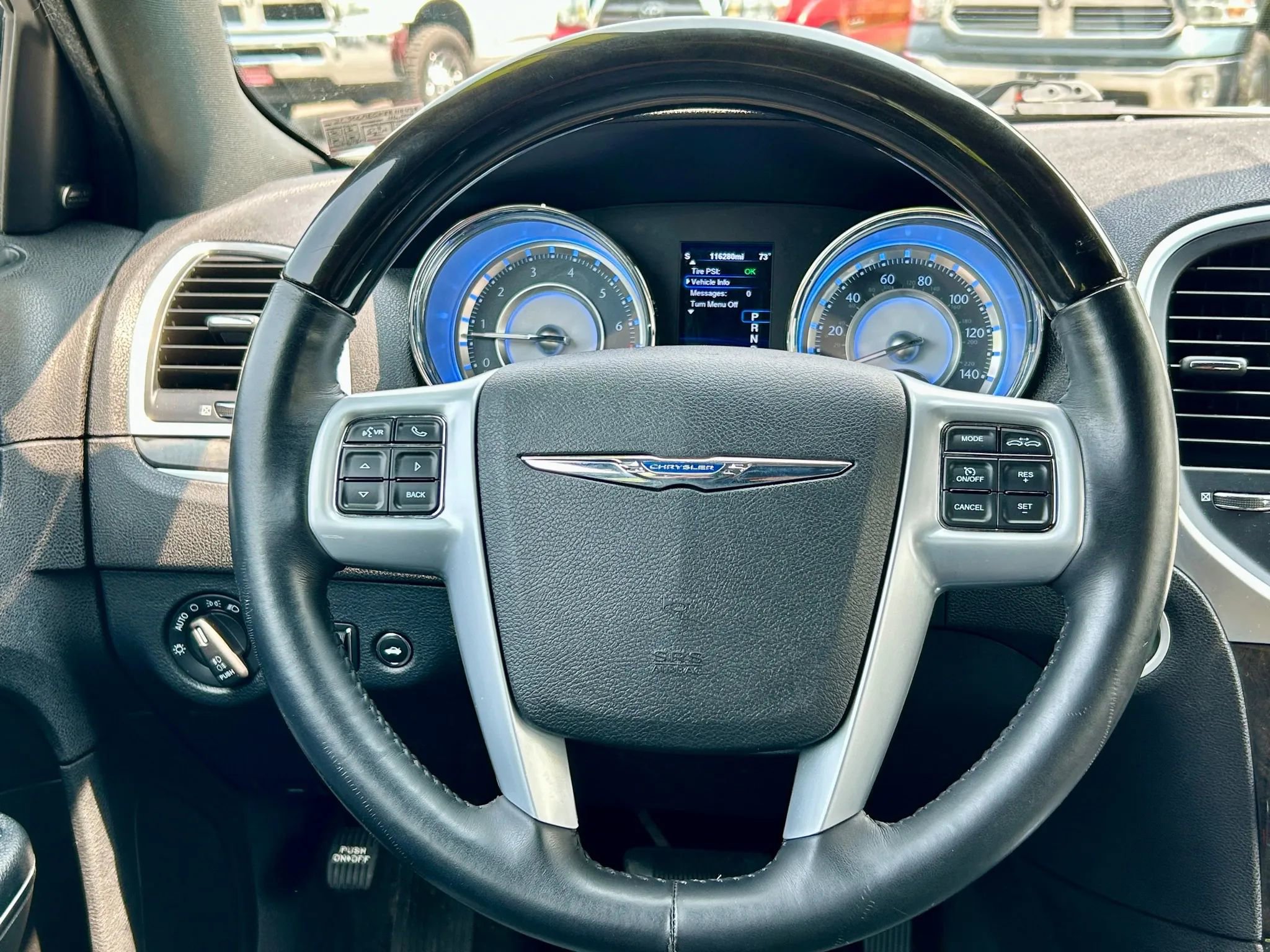 Used 2014 Chrysler 300 C w/ Light Group image 20