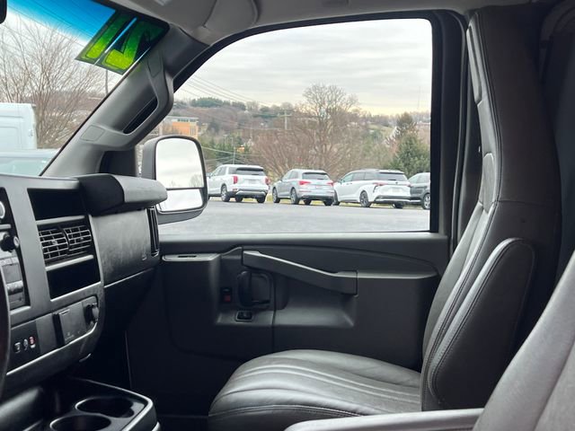 Used 2021 Chevrolet Express 2500 w/ Driver Convenience Package image 30