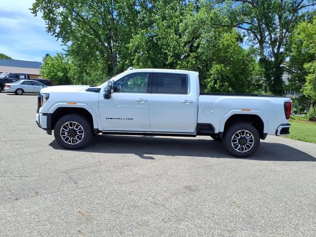 New 2026 GMC Sierra 3500 Denali Ultimate w/ LPO, Black Badging Package AWD/4WD image 7
