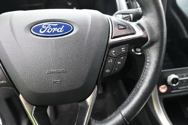 Used 2024 Ford Edge SEL AWD/4WD image 20