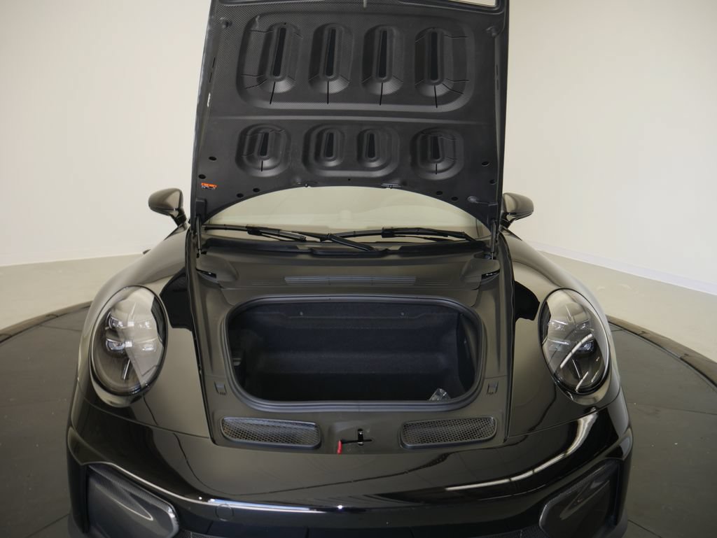 Used 2025 Porsche 911 GT3 RWD image 13