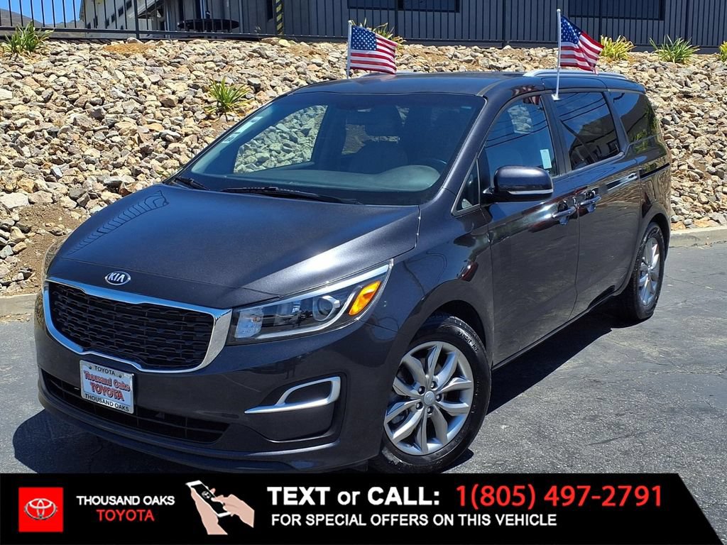 Used 2019 Kia Sedona EX FWD image 1