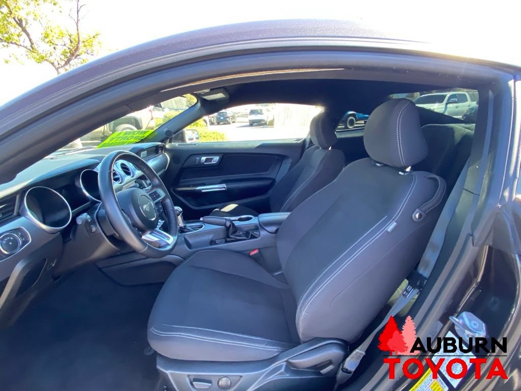 Used 2022 Ford Mustang GT w/ Equipment Group 301A RWD image 27
