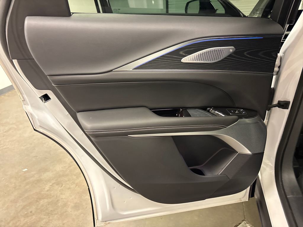 New 2025 Cadillac Lyriq Sport RWD image 32