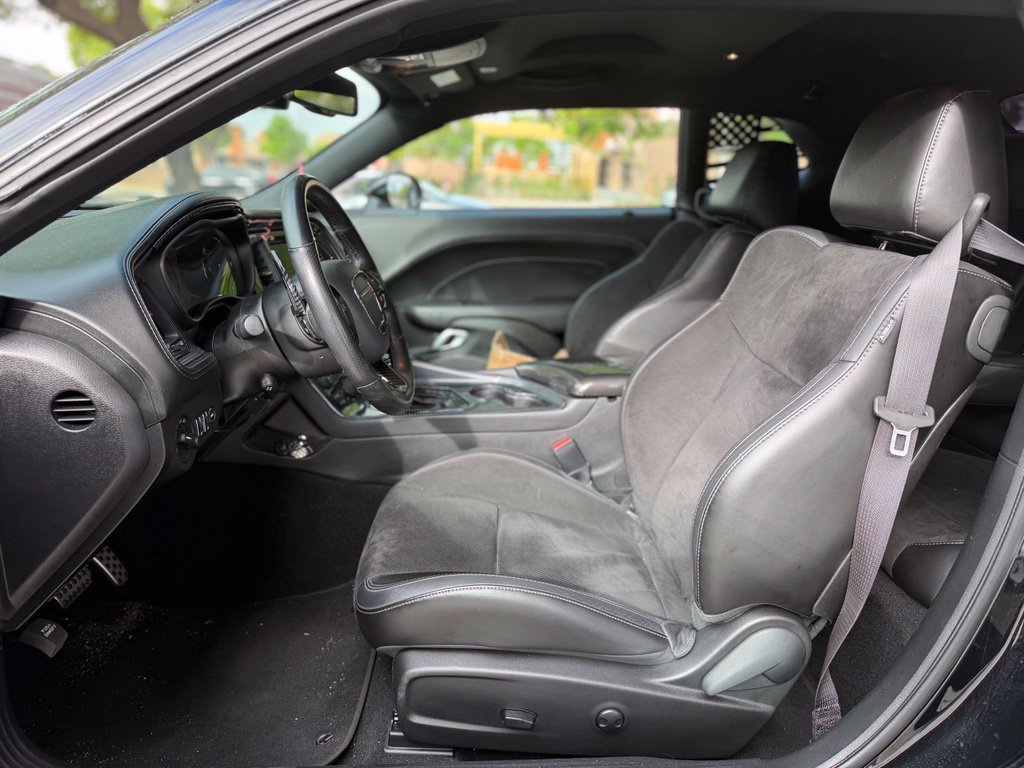 Used 2023 Dodge Challenger GT w/ Plus Package RWD image 5