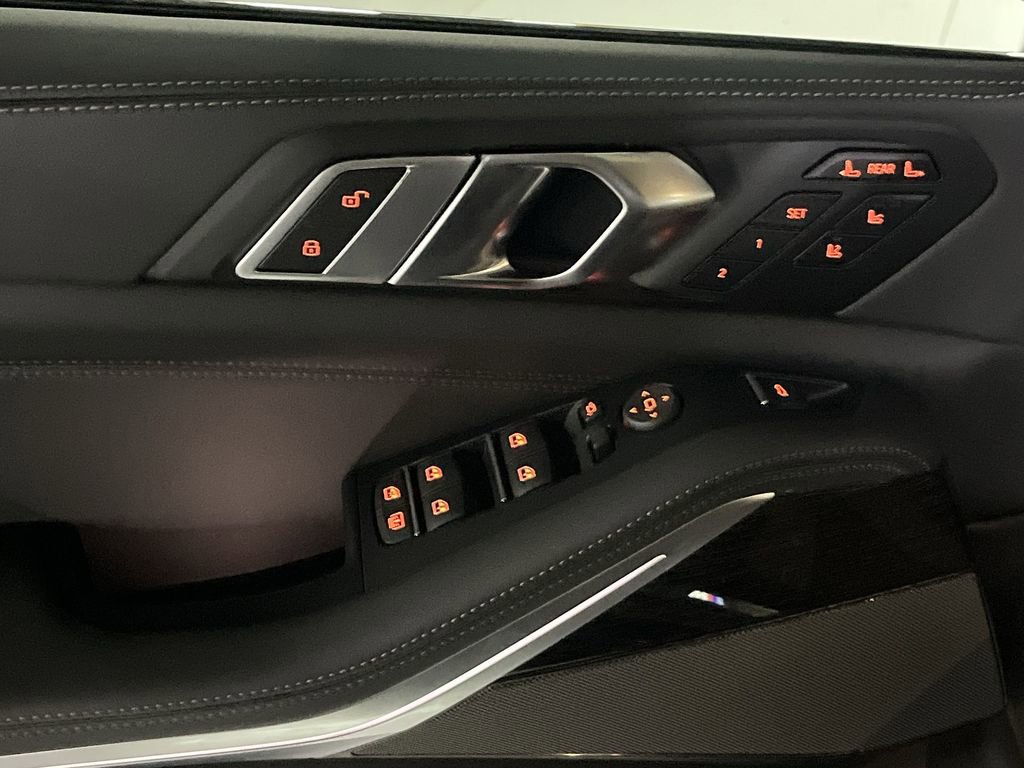 New 2026 BMW X7 xDrive40i w/ Executive Package image 13