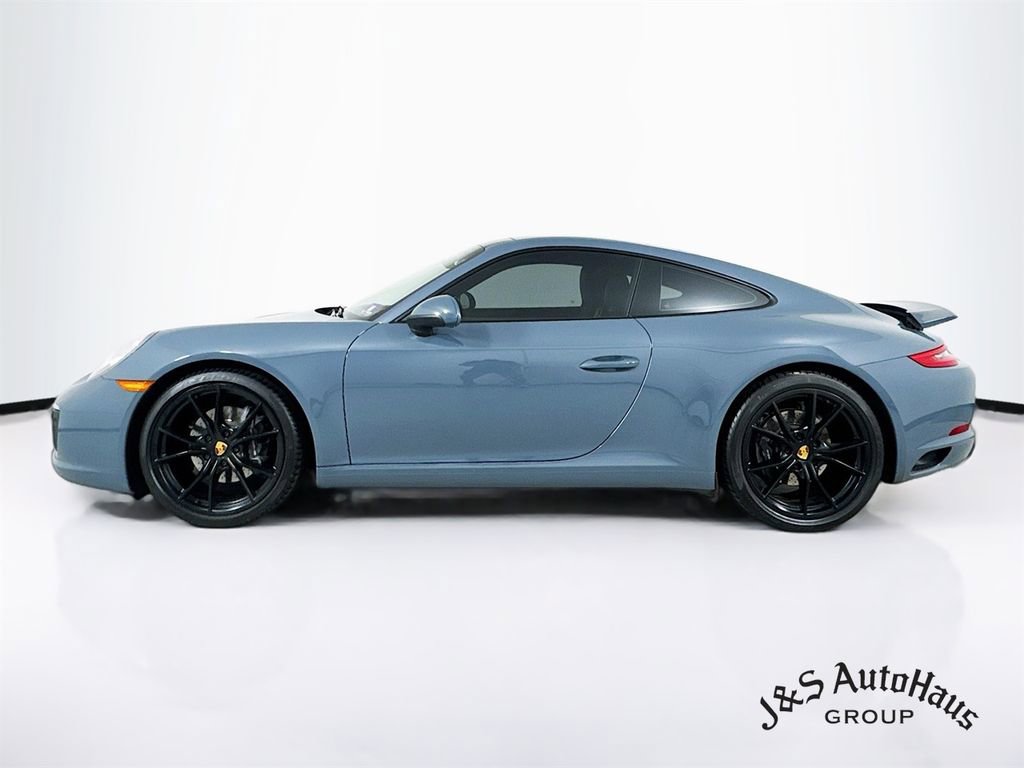 Used 2018 Porsche 911 Carrera RWD image 4
