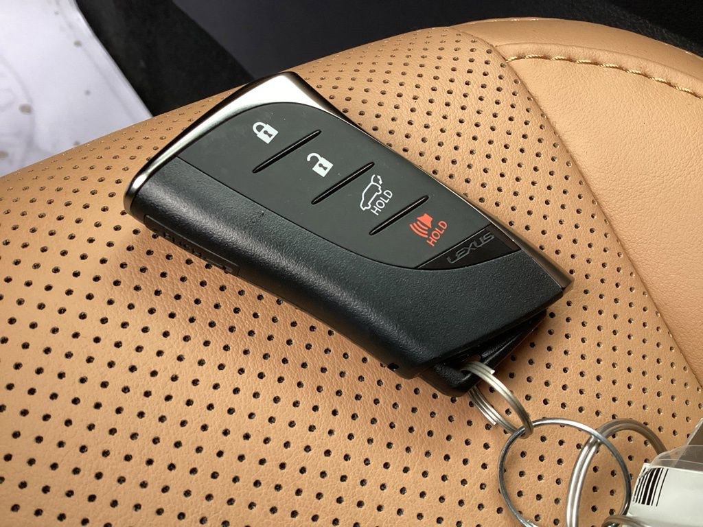 Used 2024 Lexus NX 350h AWD image 32