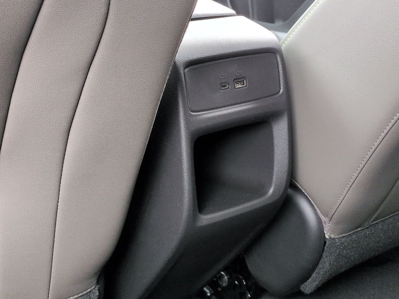 New 2026 Chevrolet Trax ACTIV w/ Driver Confidence Package FWD image 22