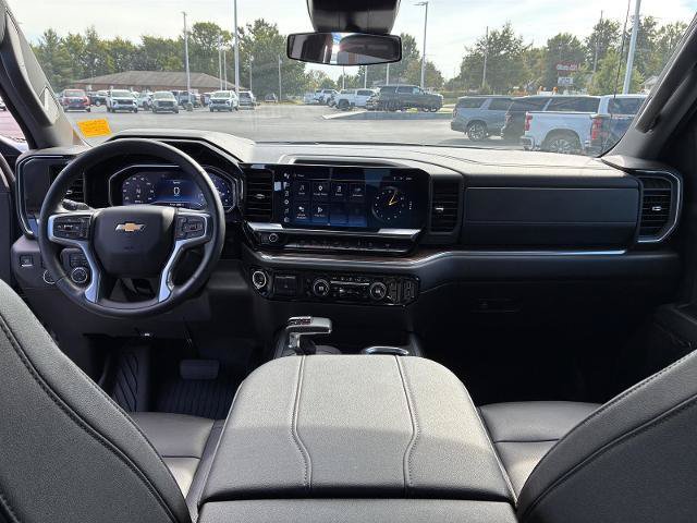 Used 2023 Chevrolet Silverado 1500 LT AWD/4WD image 23