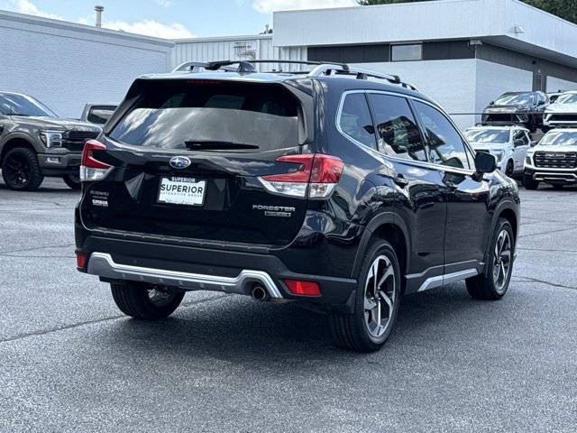 Used 2023 Subaru Forester Touring AWD/4WD image 3