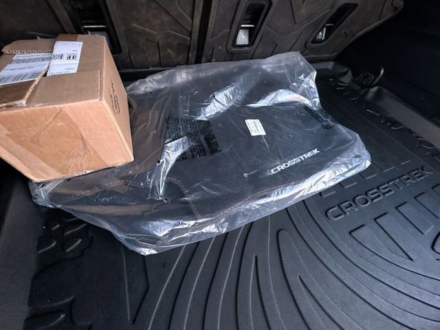 Used 2025 Subaru Crosstrek 2.5i Limited w/ Popular Package #3A image 34