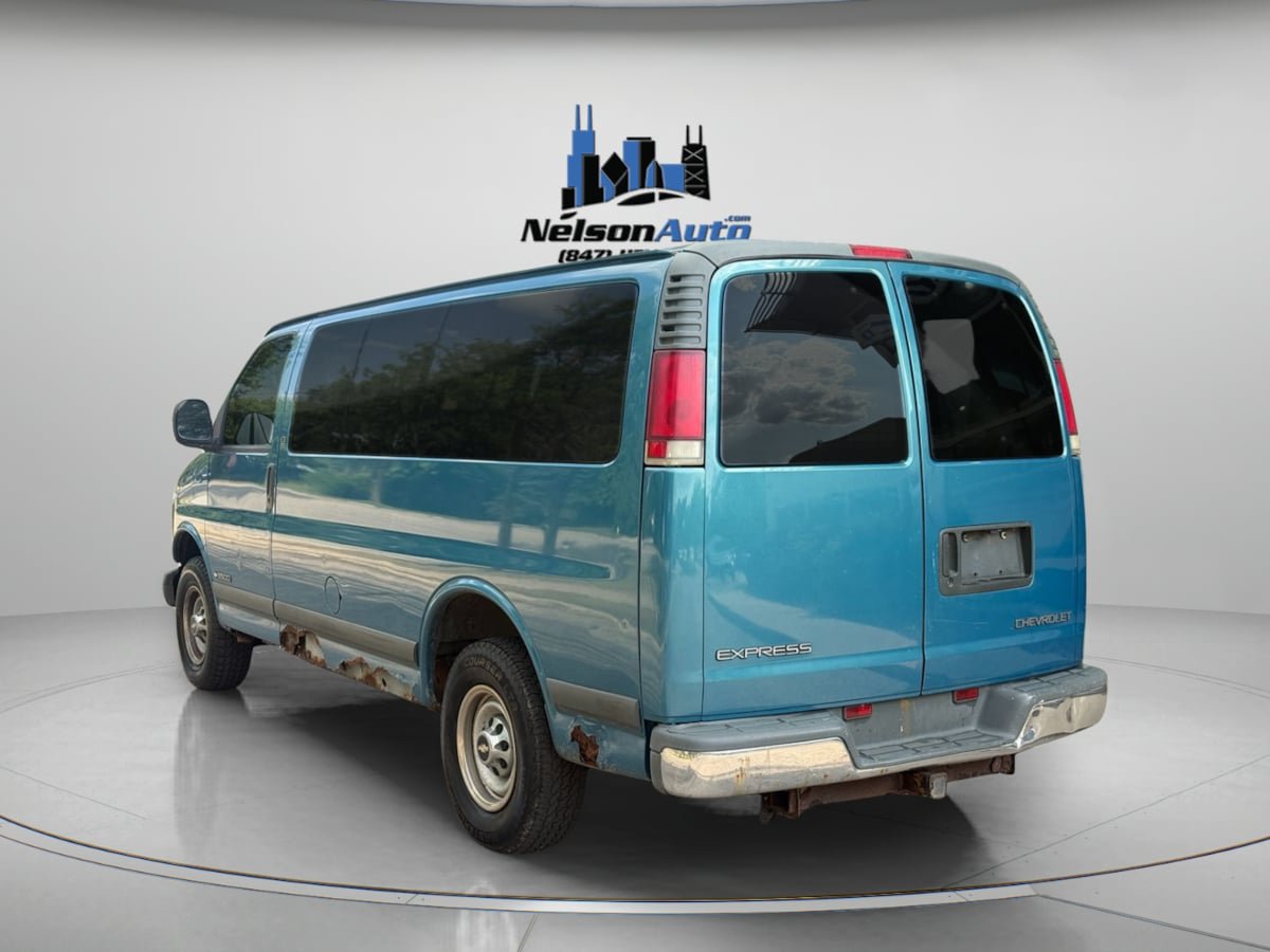Used 1998 Chevrolet Express 2500 Passenger w/ Preferred Equipment Group RWD image 5