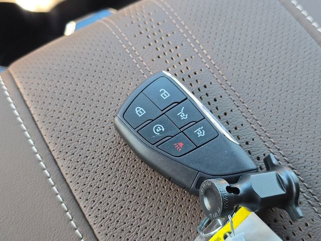 New 2026 Chevrolet Suburban High Country image 30