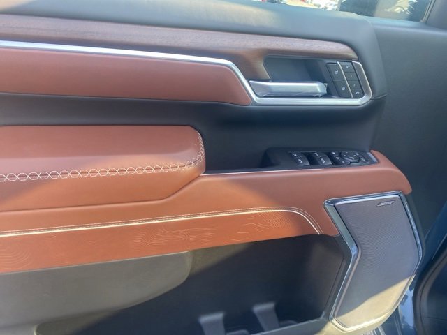 New 2025 GMC Sierra 2500 Denali Ultimate image 18