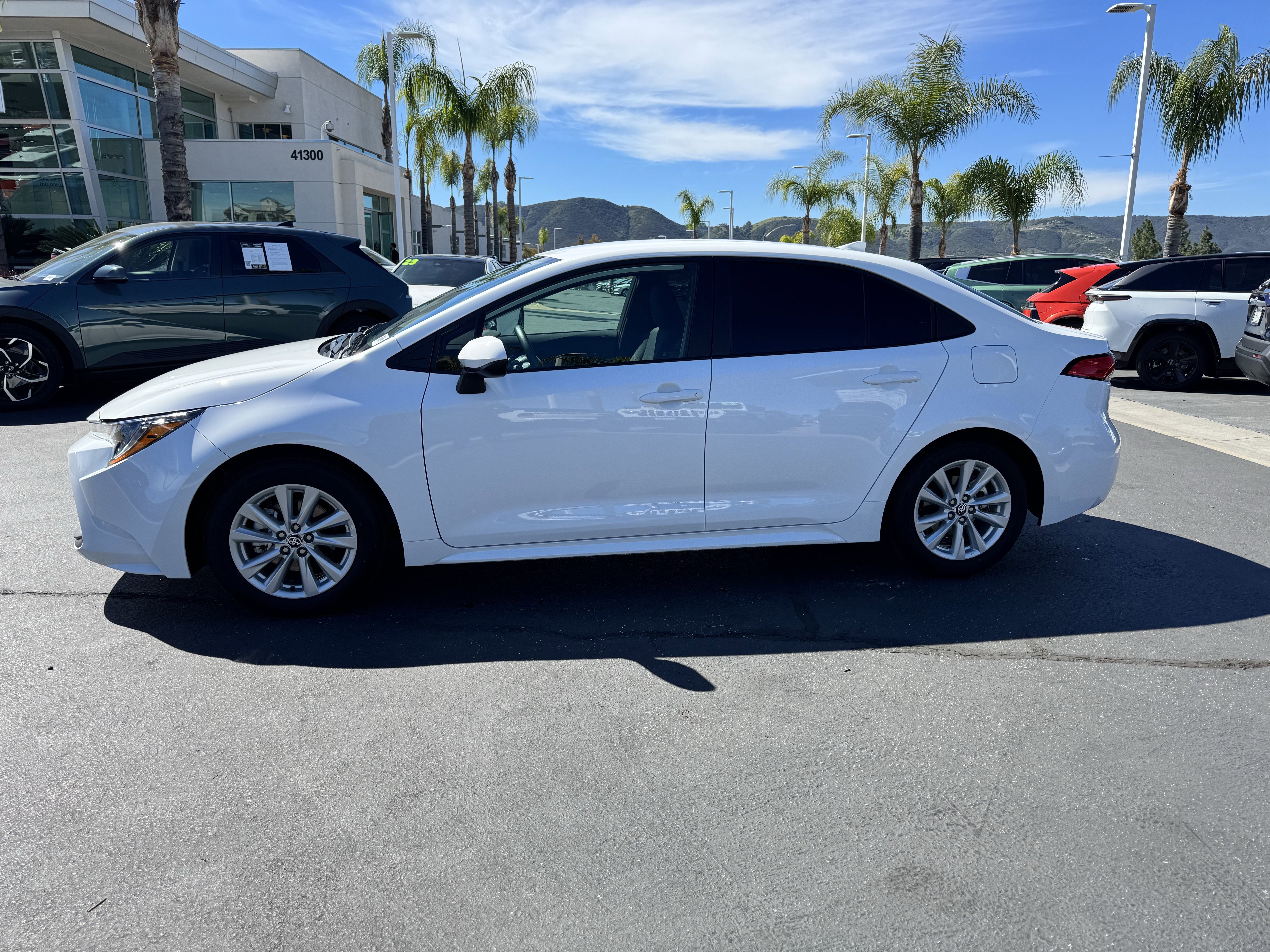 Used 2026 Toyota Corolla LE w/ LE Premium Package image 7