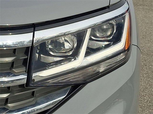 Used 2022 Volkswagen Atlas Cross Sport SE image 9